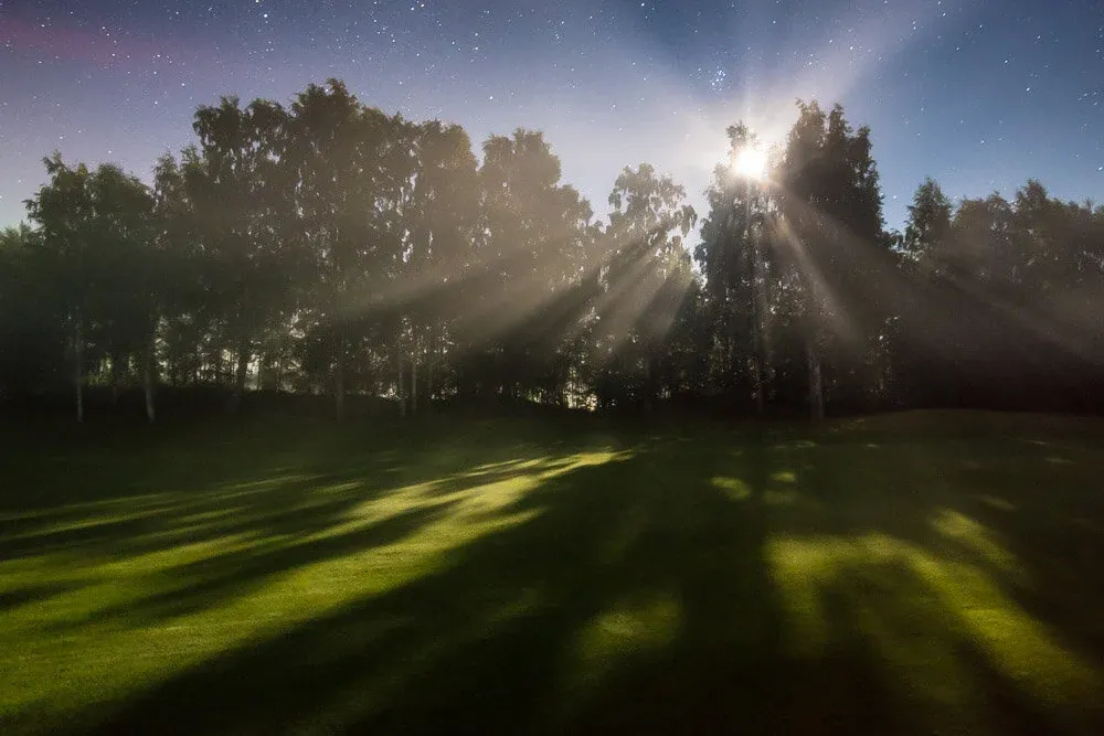 How to Fix Light Leak in Lightroom