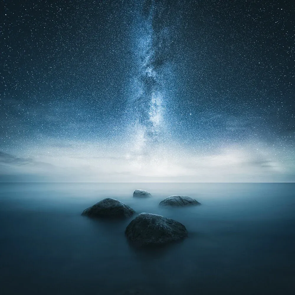Aligned - Emäsalo, Finland