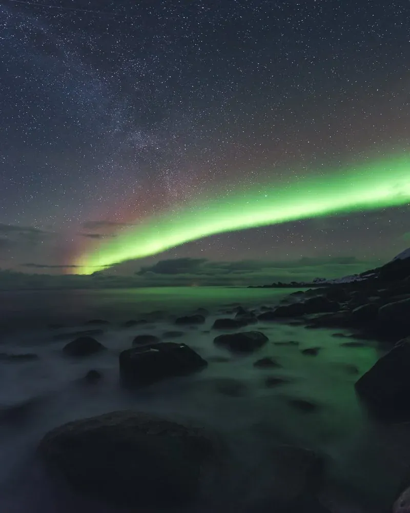 Northern lights landscape after editing with Borealis presets
